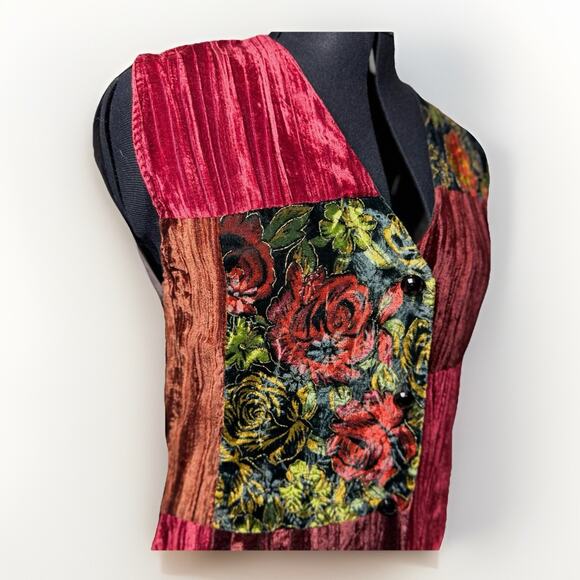 Vintage Crushed Velvet Patchwork S/M Button Front Vest Floral Cottage Reworked - Picture 2 of 9